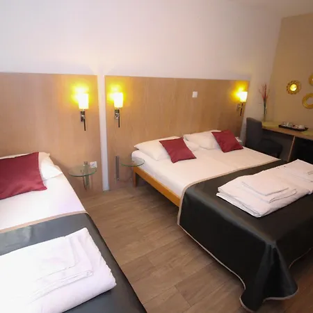 Villa Deny Mostar - With Free Parking Exterior photo