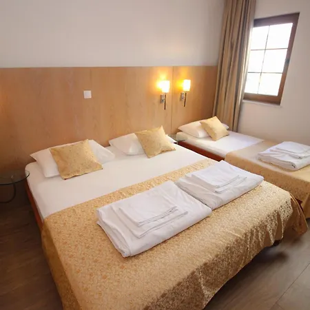 Villa Deny Mostar - With Free Parking Exterior foto